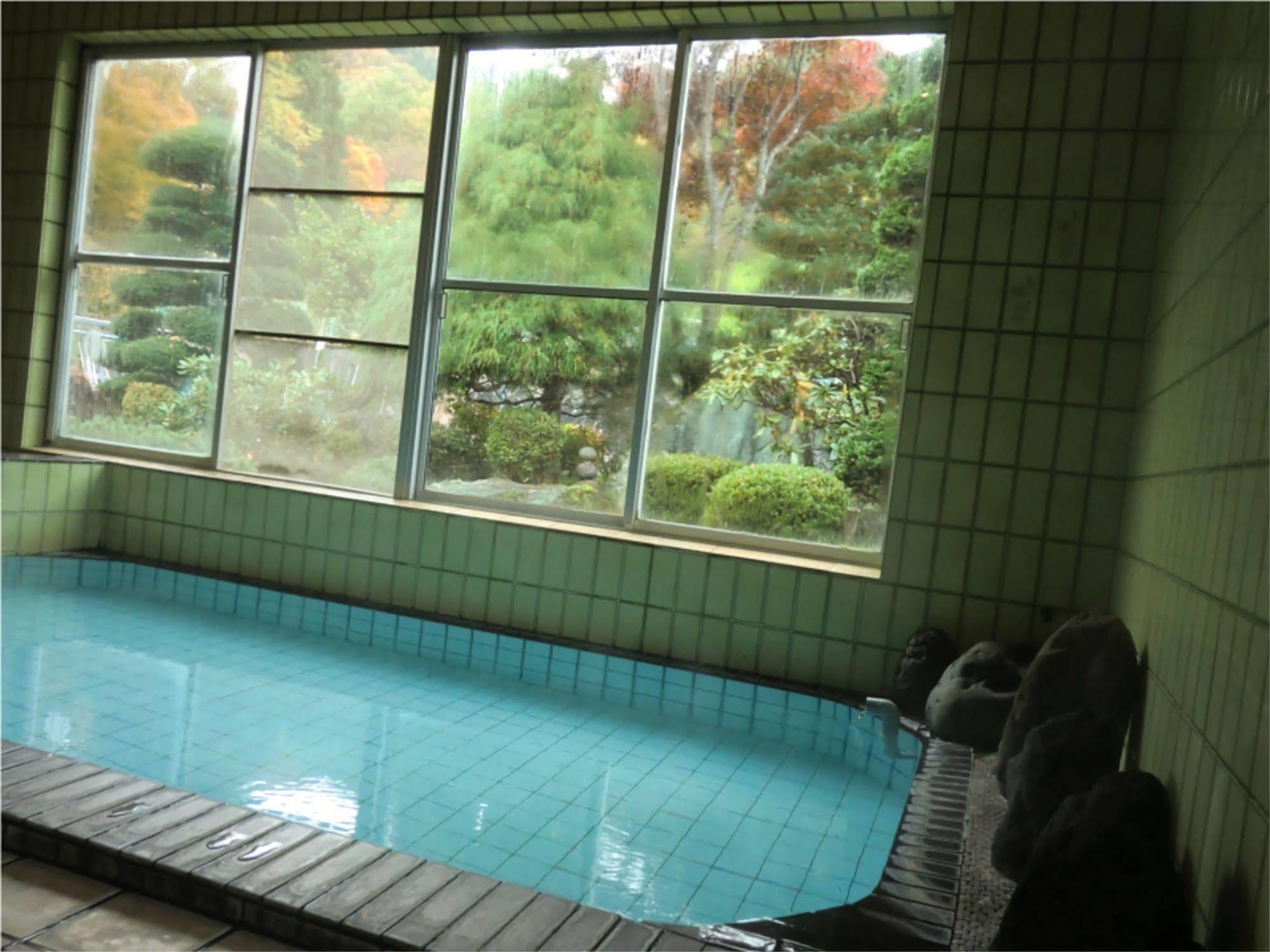 Отель Onsen Minshuku Sakaeya Shizukuishi Экстерьер фото